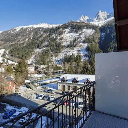 Epicea - Chic 2br In Center, Next To Train Station - By Cozee * Chamonix Mont Blanc