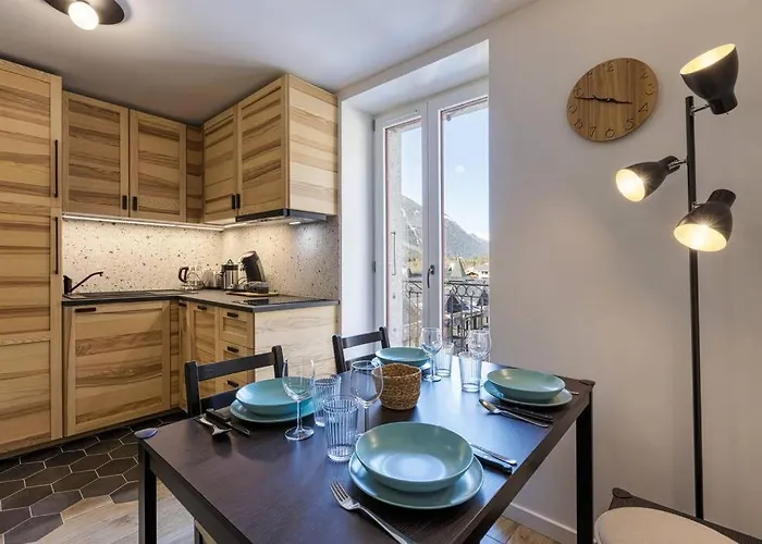 Epicea - Chic 2br In Center, Next To Train Station - By Cozee Σαμονί