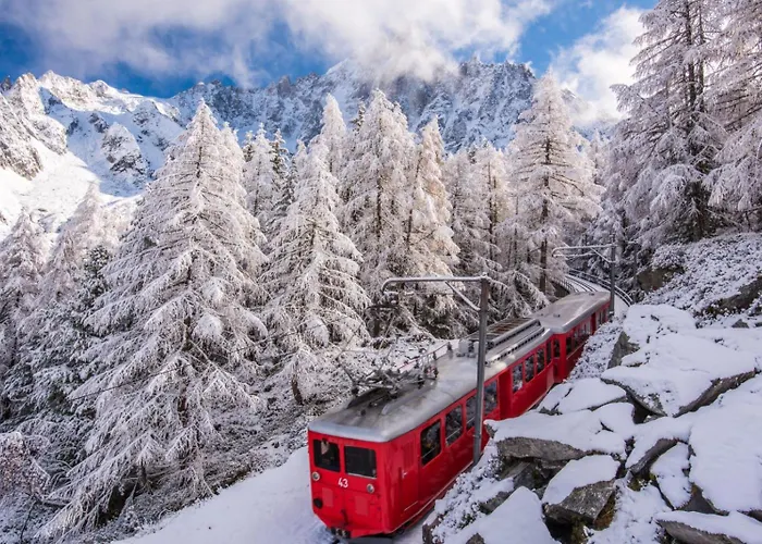 Epicea - Chic 2br In Center, Next To Train Station - By Cozee Διαμέρισμα *